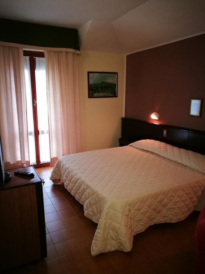 Hotel Firenze Кианчано Терме Екстериор снимка