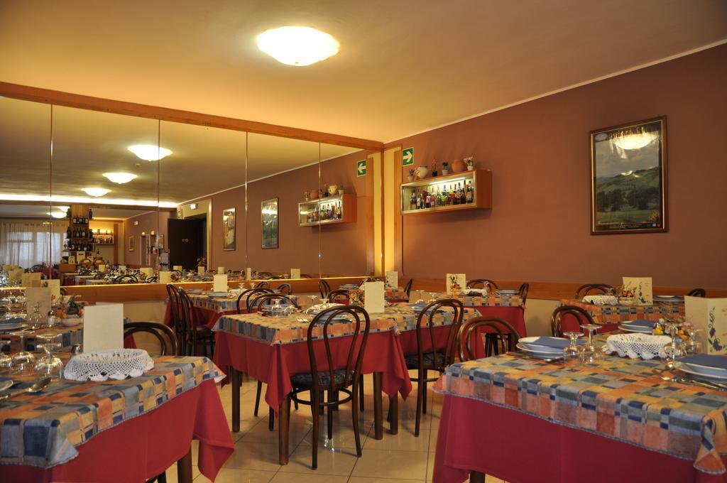 Hotel Firenze Кианчано Терме Екстериор снимка