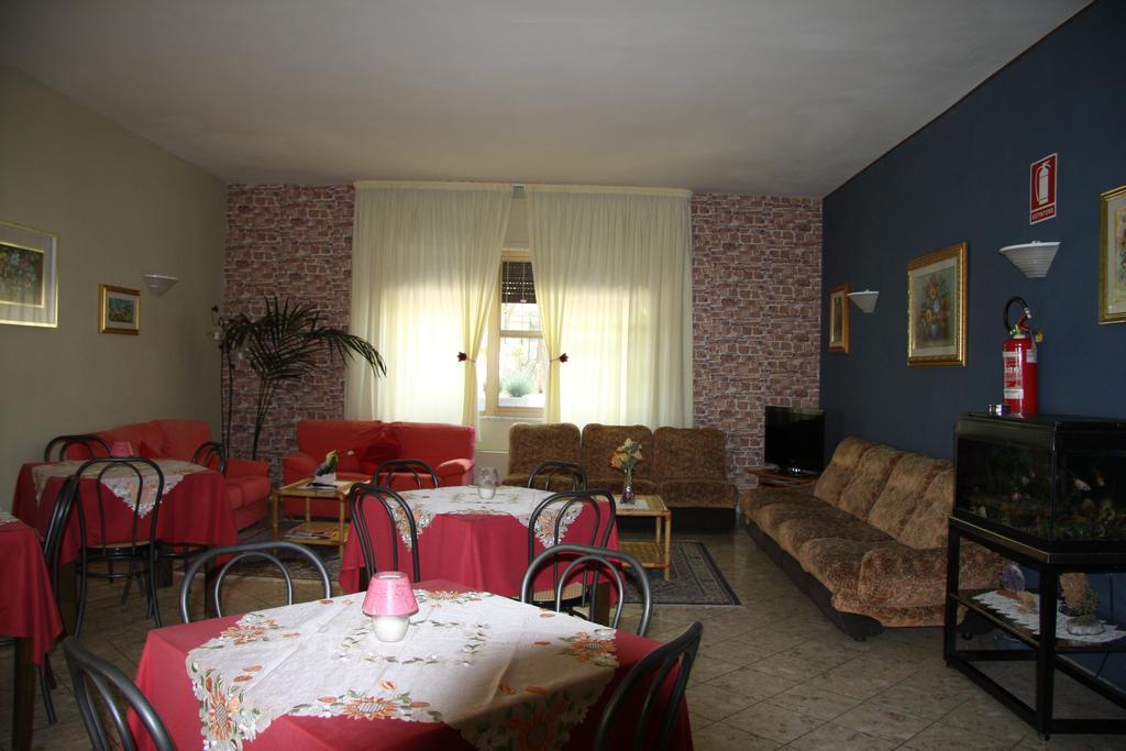 Hotel Firenze Кианчано Терме Екстериор снимка