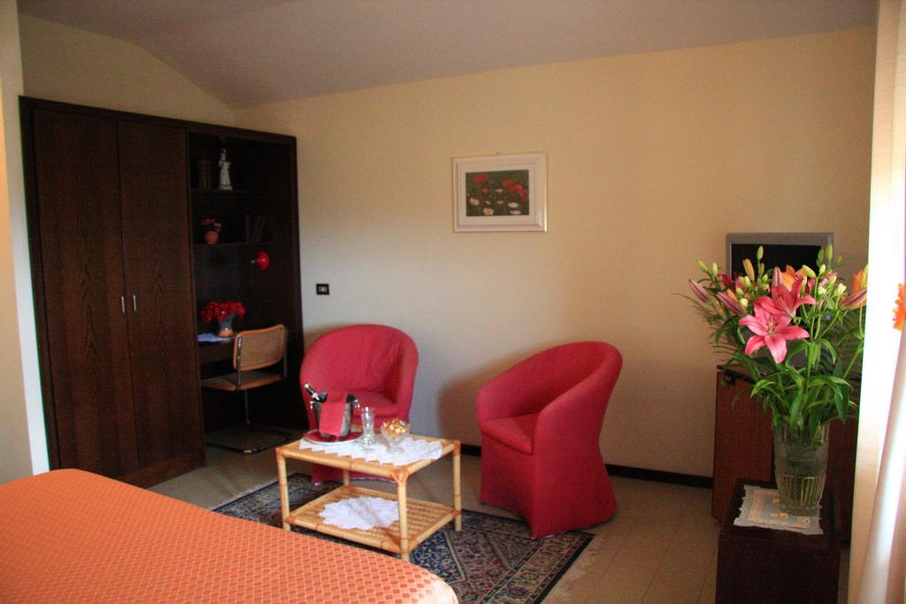 Hotel Firenze Кианчано Терме Стая снимка